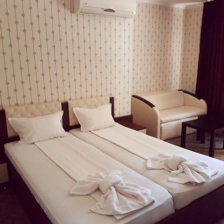 Guest House Saint Apostol Νεσέμπαρ Εξωτερικό φωτογραφία