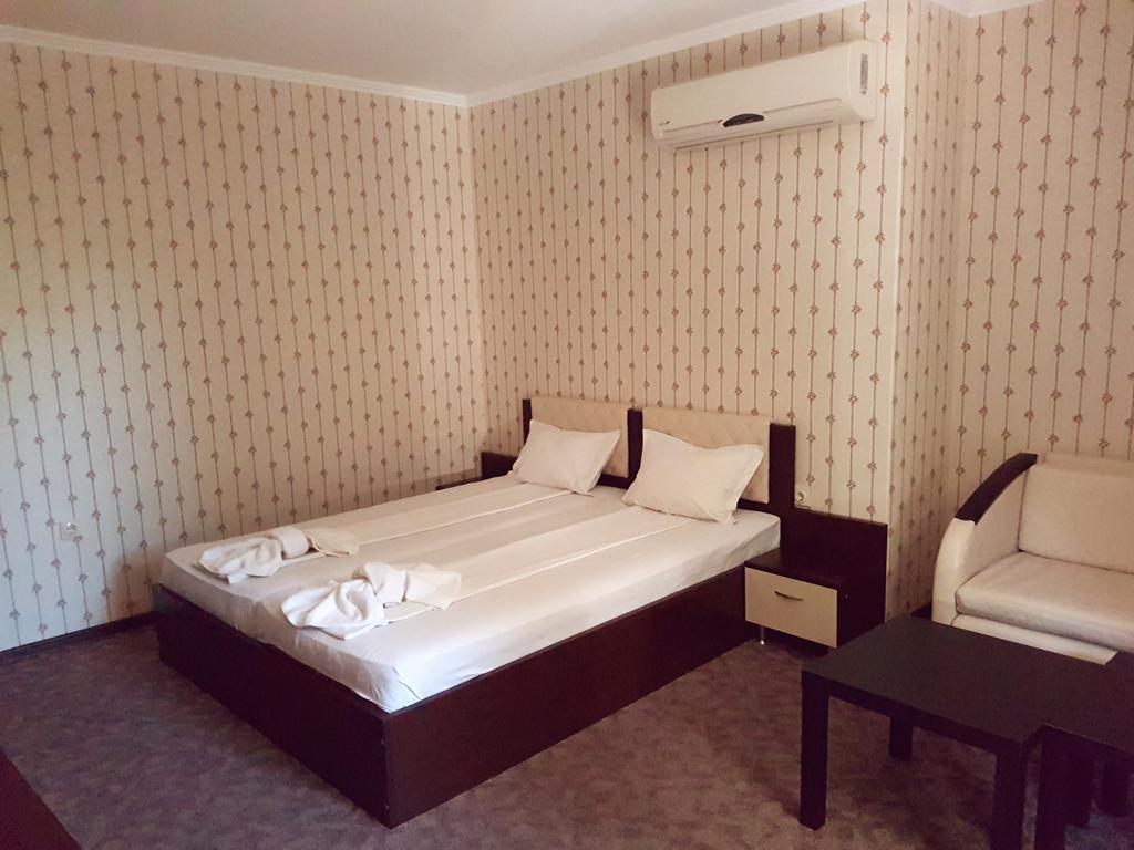 Guest House Saint Apostol Νεσέμπαρ Εξωτερικό φωτογραφία